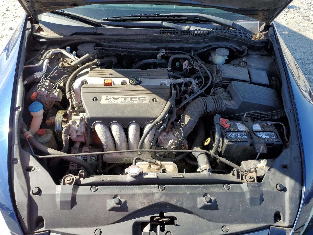 2005 Honda Accord VIN 1HGCM56425A136142 Copart auction photo, front end / minor dent/scratches damage thumbnail 11