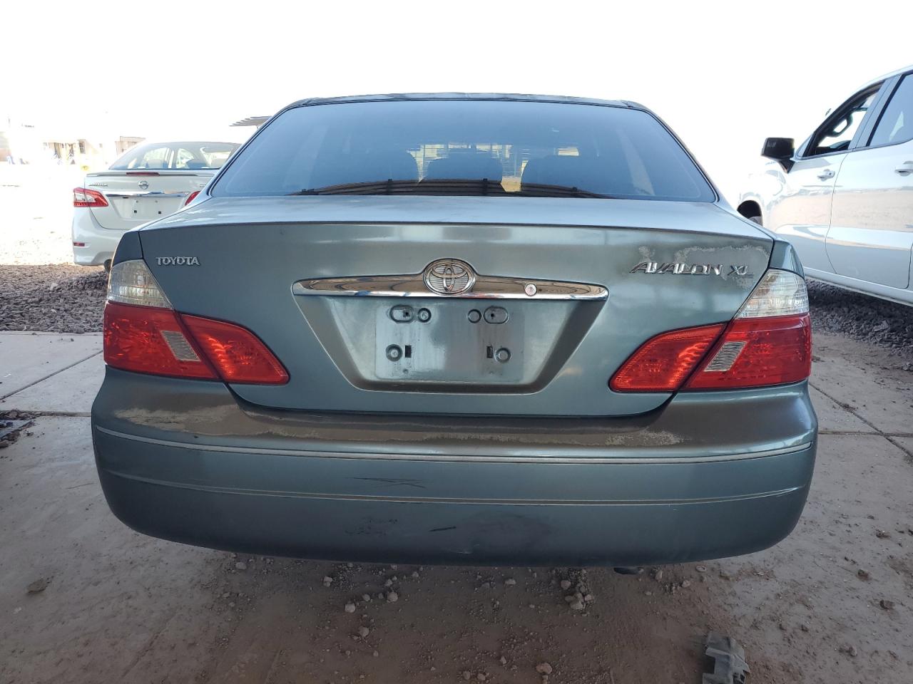 2003 Toyota Avalon VIN 4T1BF28B73U293817 Copart auction photo, minor dent/scratches damage thumbnail 6