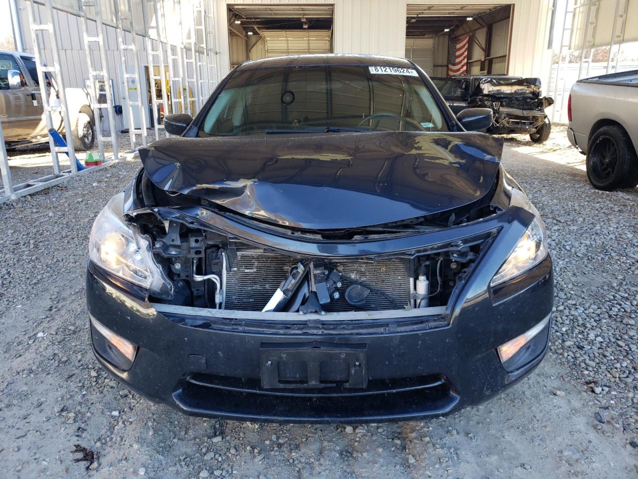 2013 Nissan Altima VIN 1N4AL3AP2DC289403 Copart auction photo, front end / minor dent/scratches damage thumbnail 5