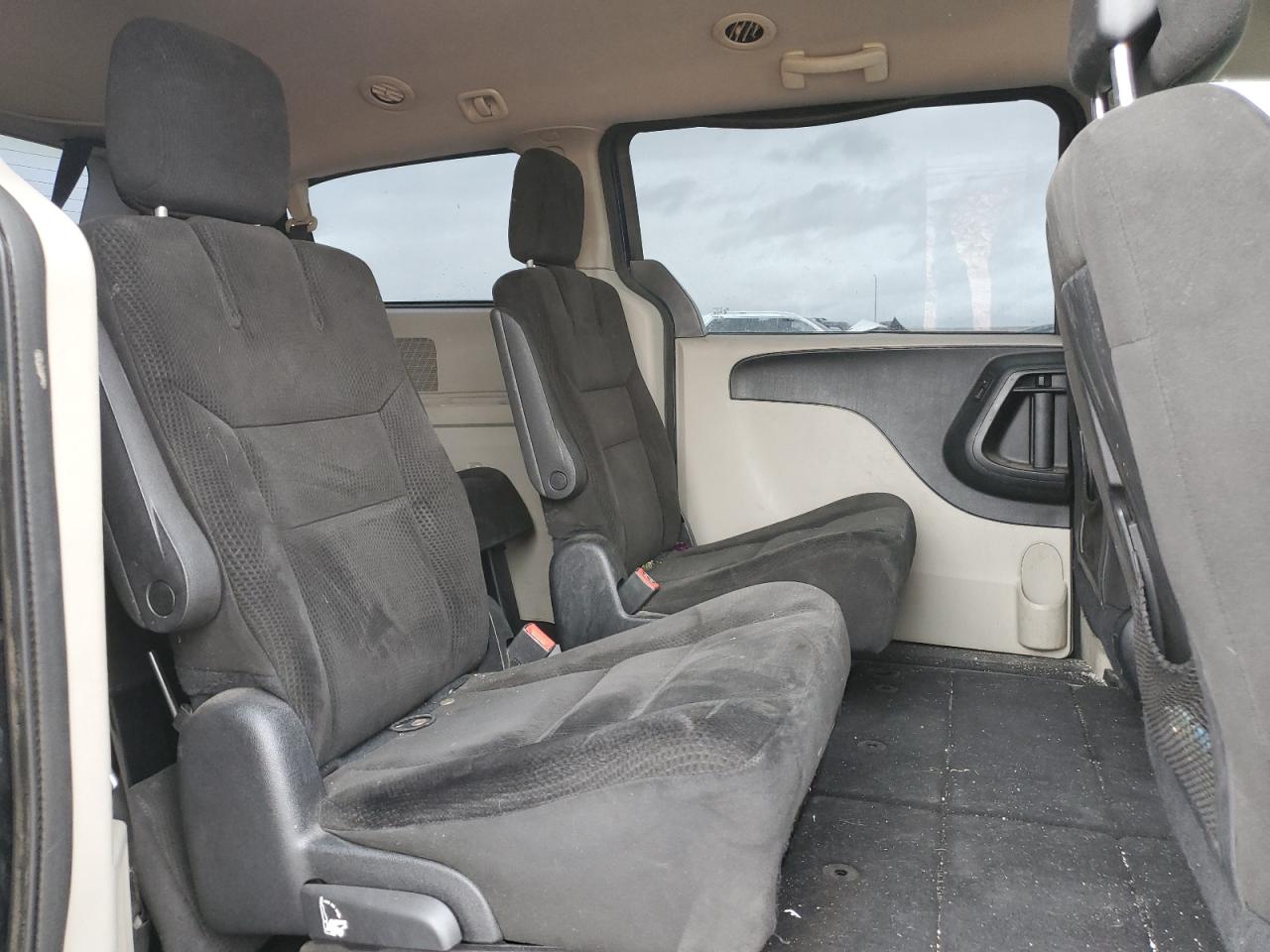 2016 Dodge Caravan VIN 2C4RDGBG4GR115103 Copart auction photo, rear end damage thumbnail 11