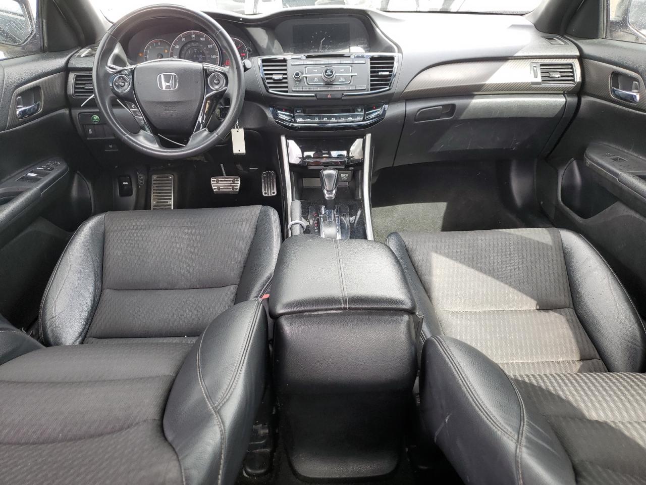 2017 Honda Accord VIN 1HGCR2F55HA081828 Copart auction photo, front end damage thumbnail 8