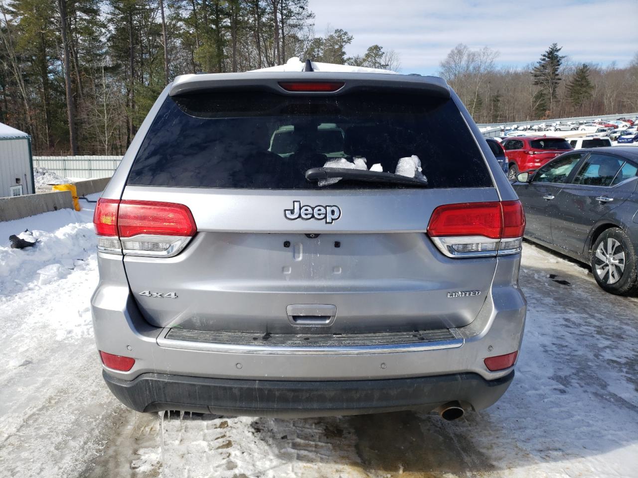 2015 Jeep Grand Cherokee VIN 1C4RJFBG8FC794478 Copart auction photo, front end / minor dent/scratches damage thumbnail 6