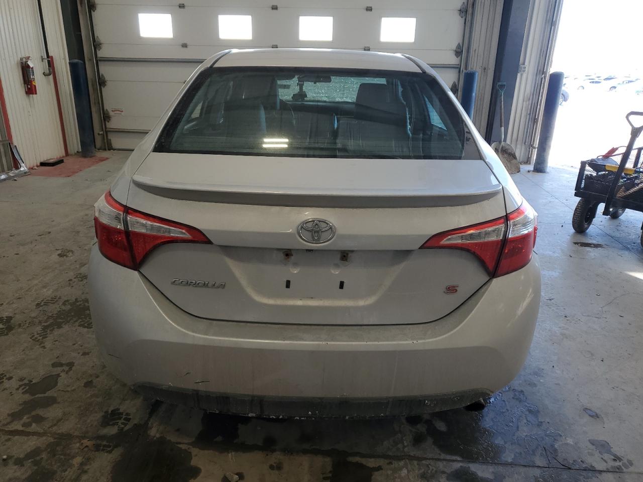2014 Toyota Corolla VIN 2T1BURHE2EC222117 Copart auction photo, front end / side damage thumbnail 6
