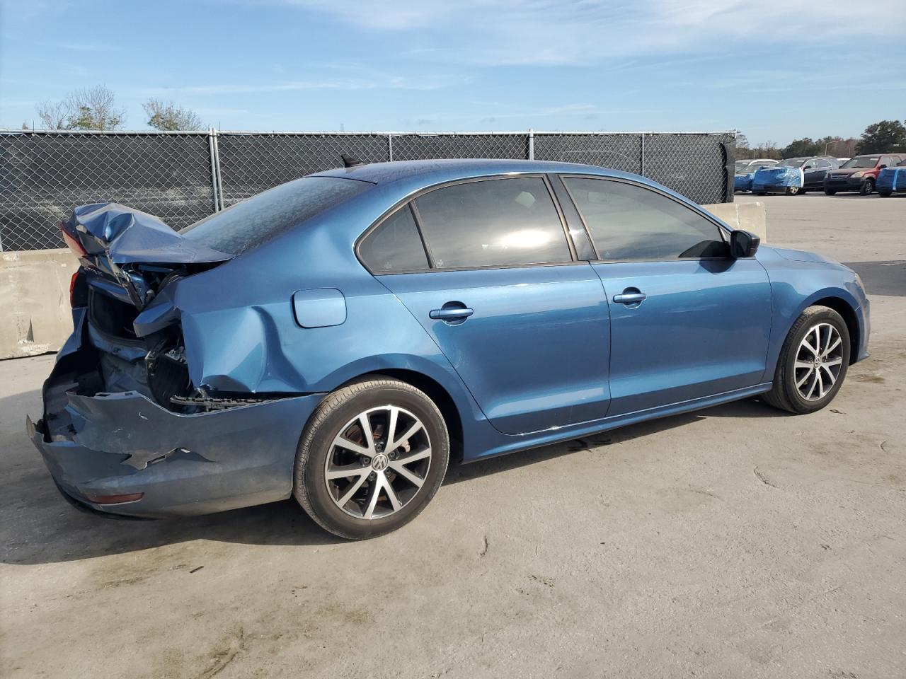 2016 Volkswagen Jetta VIN 3VWD67AJ0GM389792 Copart auction photo, rear end damage thumbnail 3