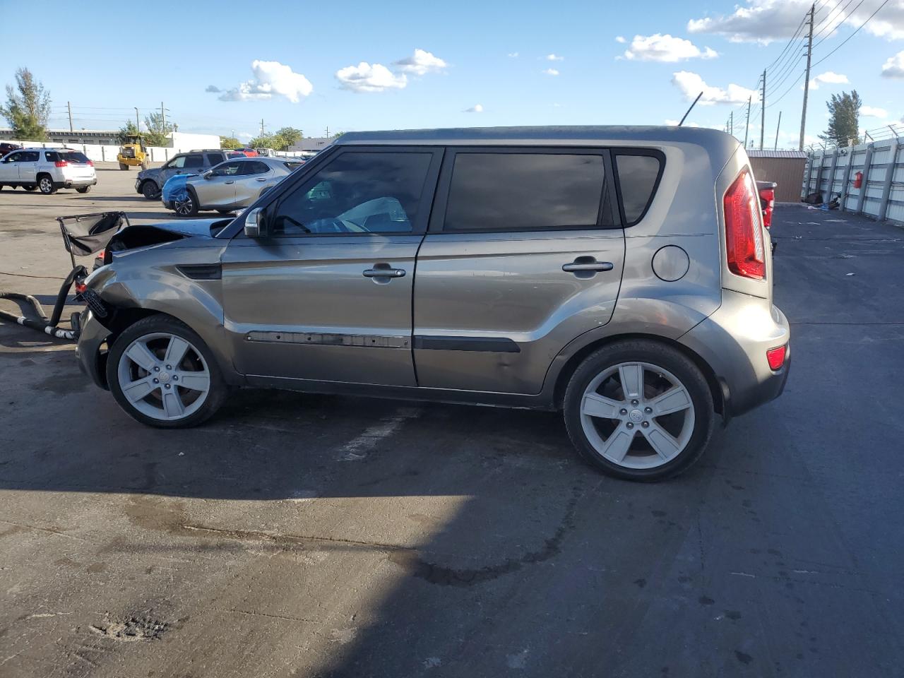 2013 KIA Soul VIN KNDJT2A60D7594421 Copart auction photo, front end / side damage thumbnail 2