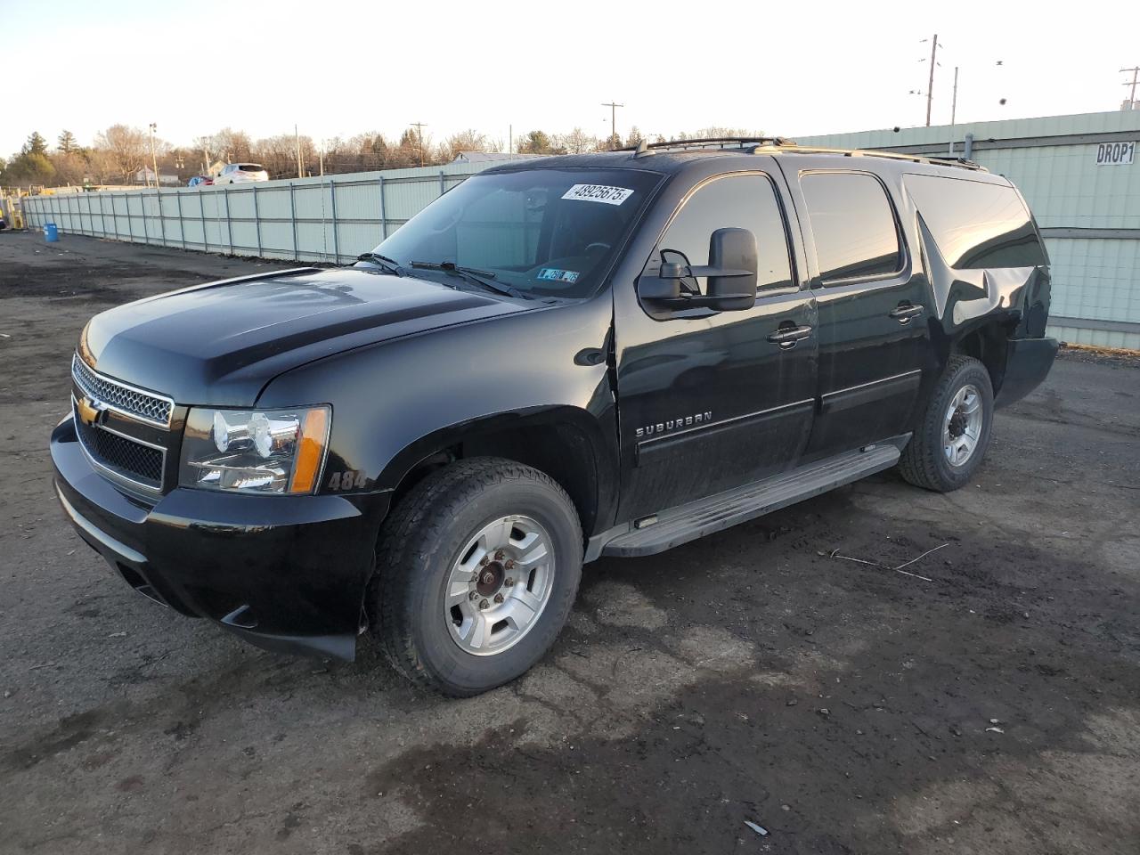 2013 Chevrolet Suburban VIN 1GNWKLEG5DR300315 - Copart auction photo