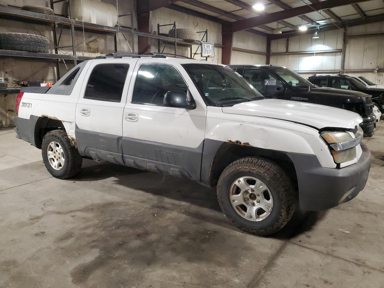 2003 Chevrolet Avalanche VIN 3GNEK13T93G130541 Copart auction photo, front end / rear end damage thumbnail 4