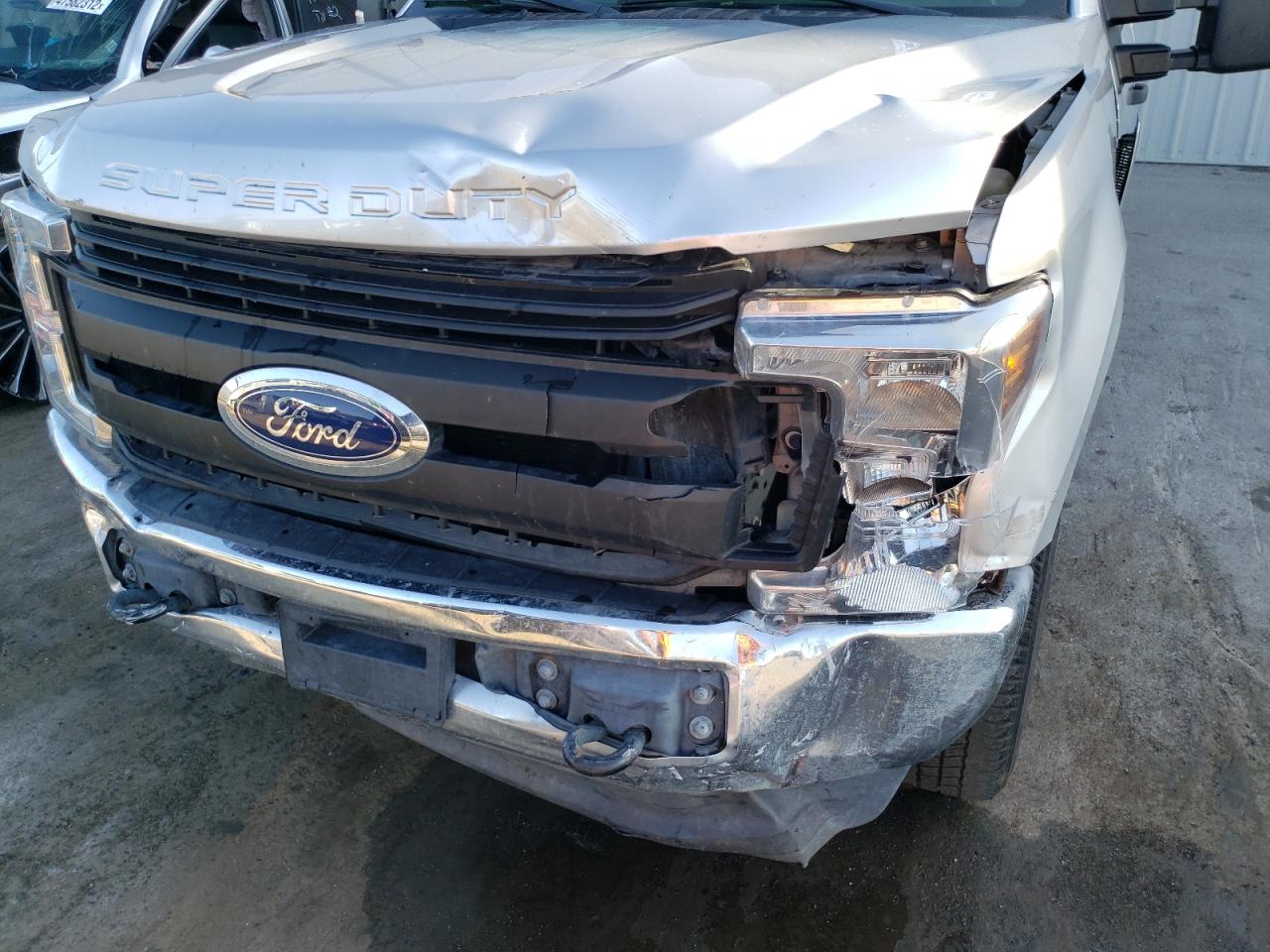 2019 Ford F250 VIN 1FT7X2B65KED50544 Copart auction photo, front end / rear end damage thumbnail 9