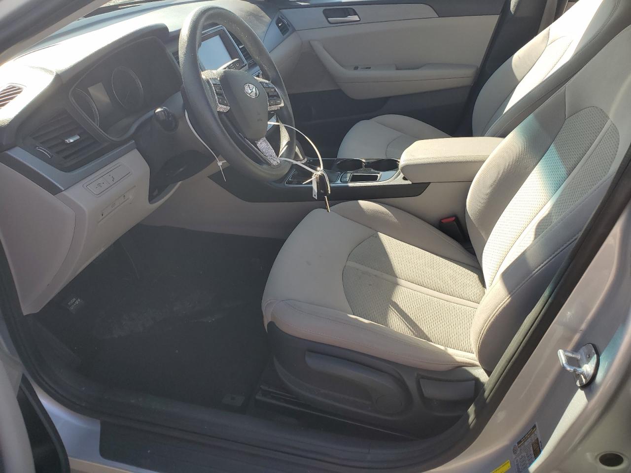 2018 Hyundai Sonata VIN 5NPE24AF3JH704076 Copart auction photo, water/flood damage thumbnail 7