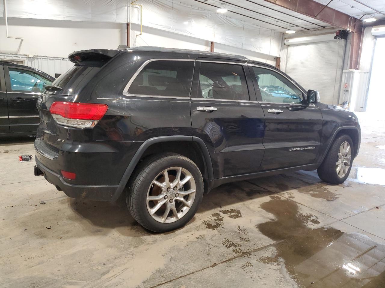 2015 Jeep Grand Cherokee VIN 1C4RJFBG5FC679398 Copart auction photo, side damage thumbnail 3