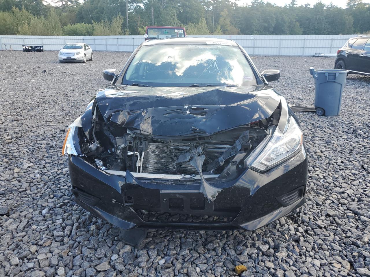2018 Nissan Altima VIN 1N4AL3AP3JC127632 Copart auction photo, front end damage thumbnail 5