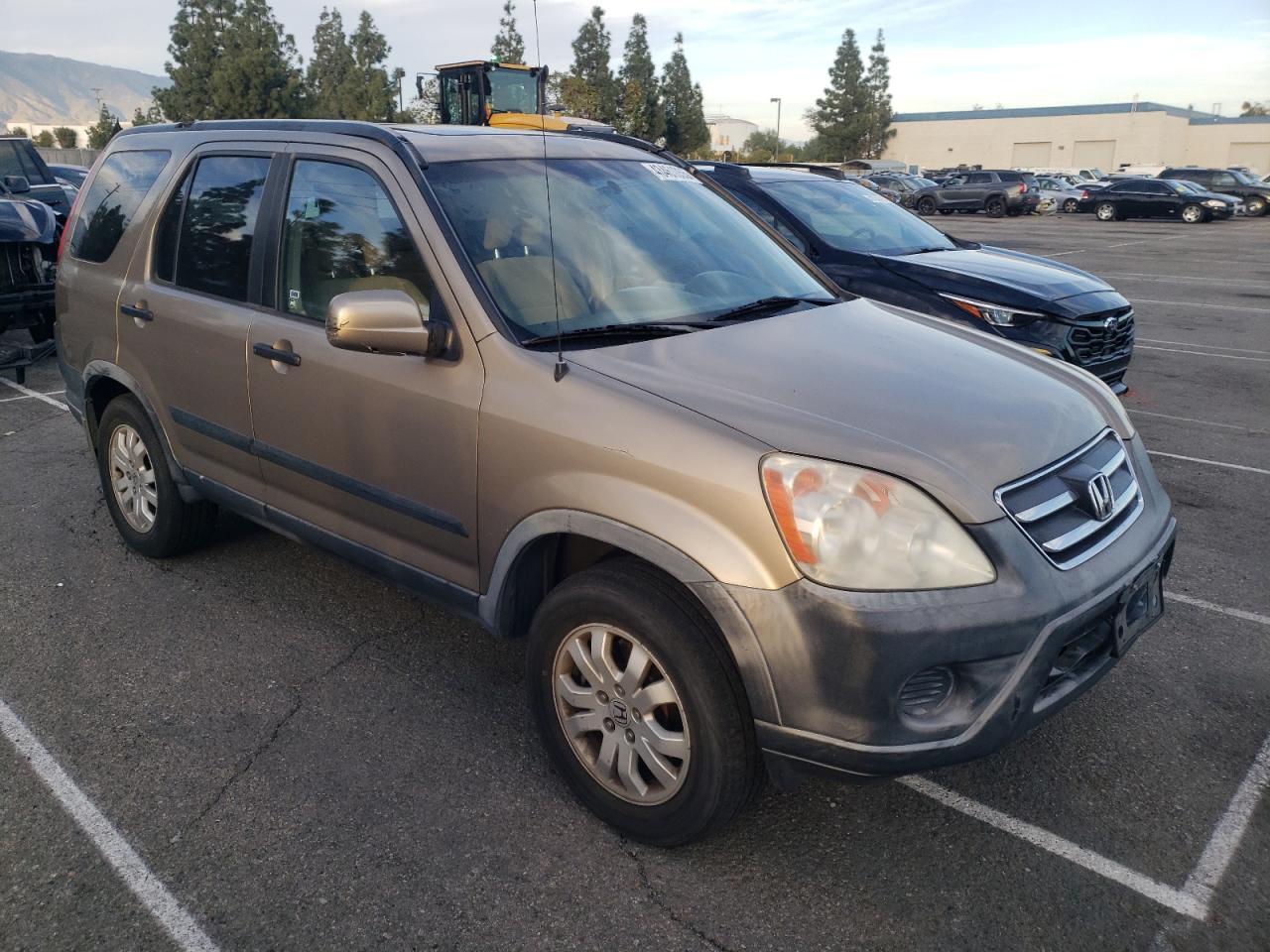 2006 Honda CR-V VIN JHLRD68816C022933 Copart auction photo, minor dent/scratches damage thumbnail 4