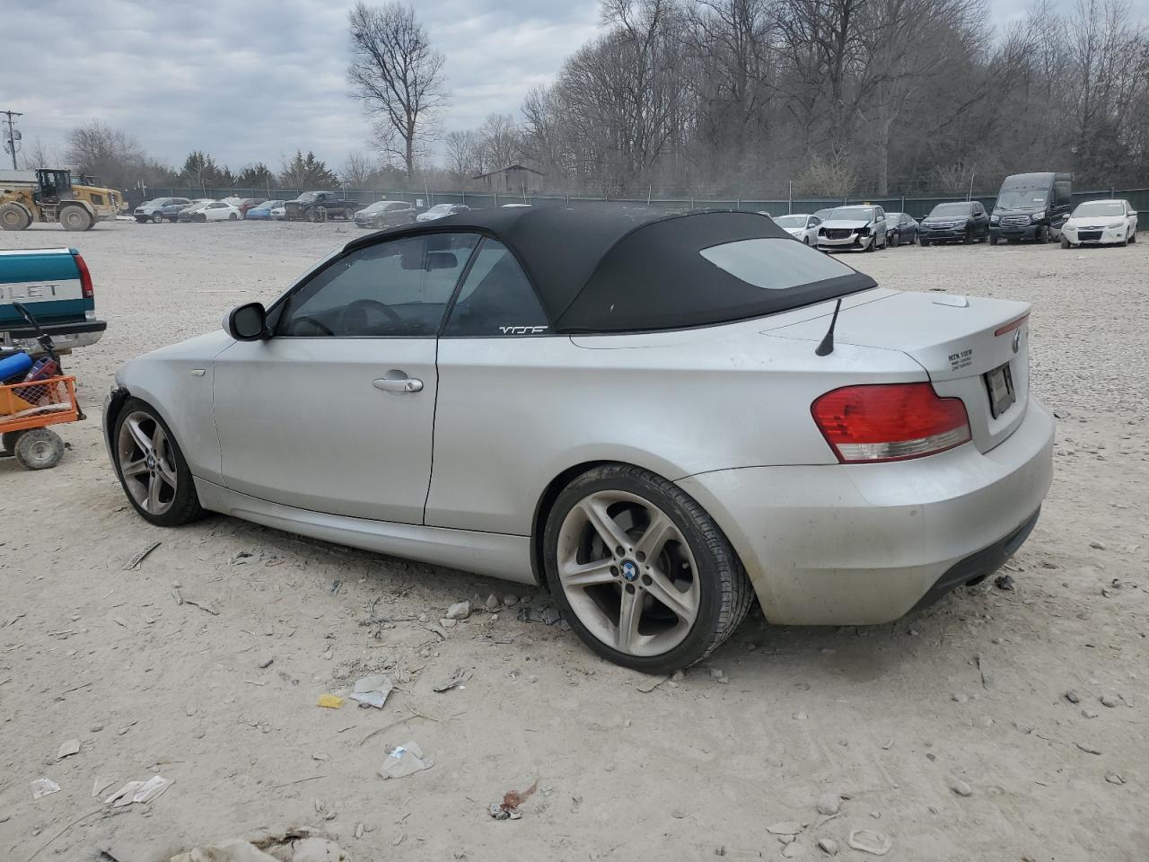 2011 BMW 1er VIN WBAUN7C52BVM24673 Copart auction photo, front end / minor dent/scratches damage thumbnail 2