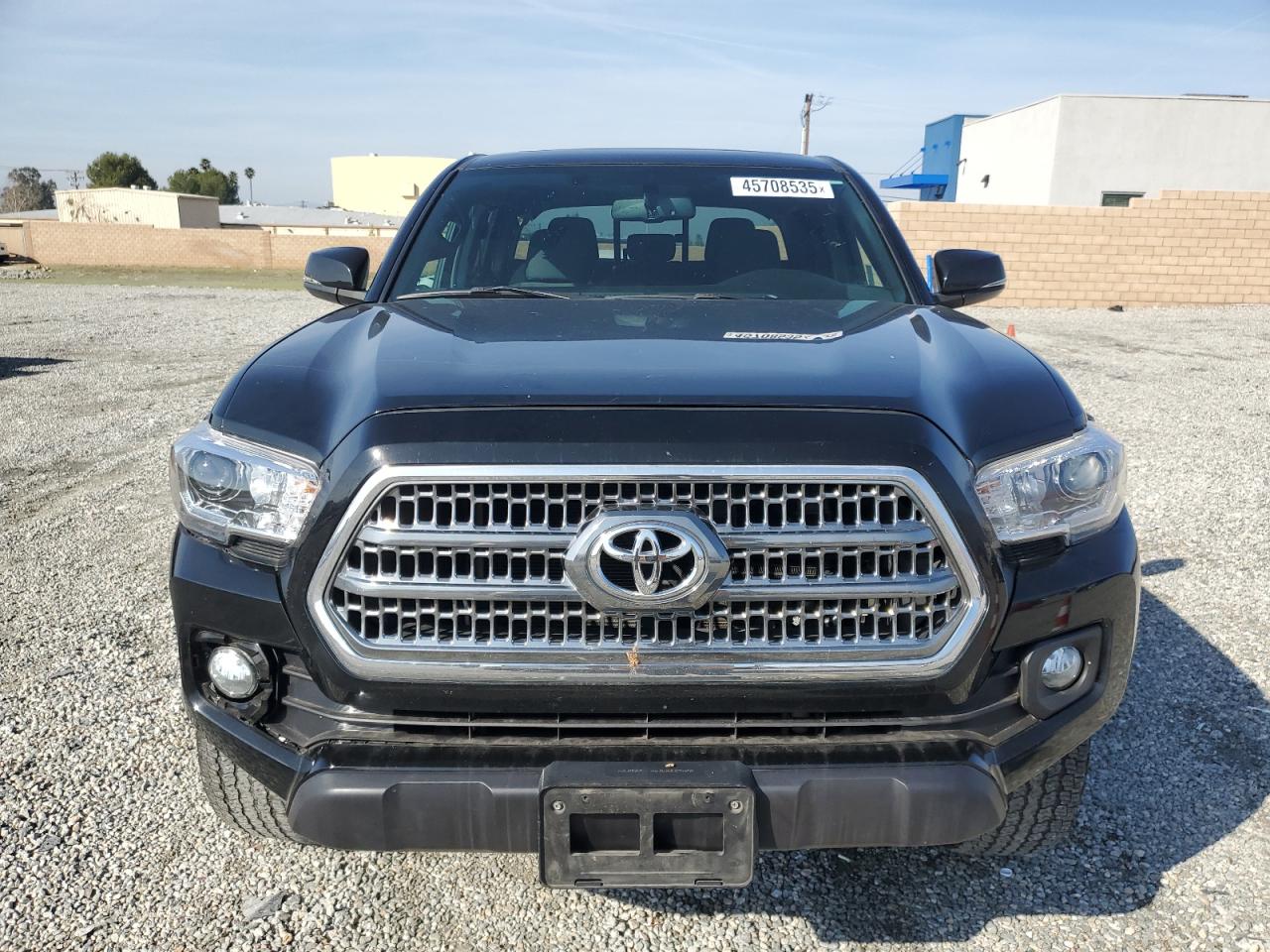 2016 Toyota Tacoma VIN 3TMAZ5CN4GM018586 Copart auction photo, front end / rear end damage thumbnail 5