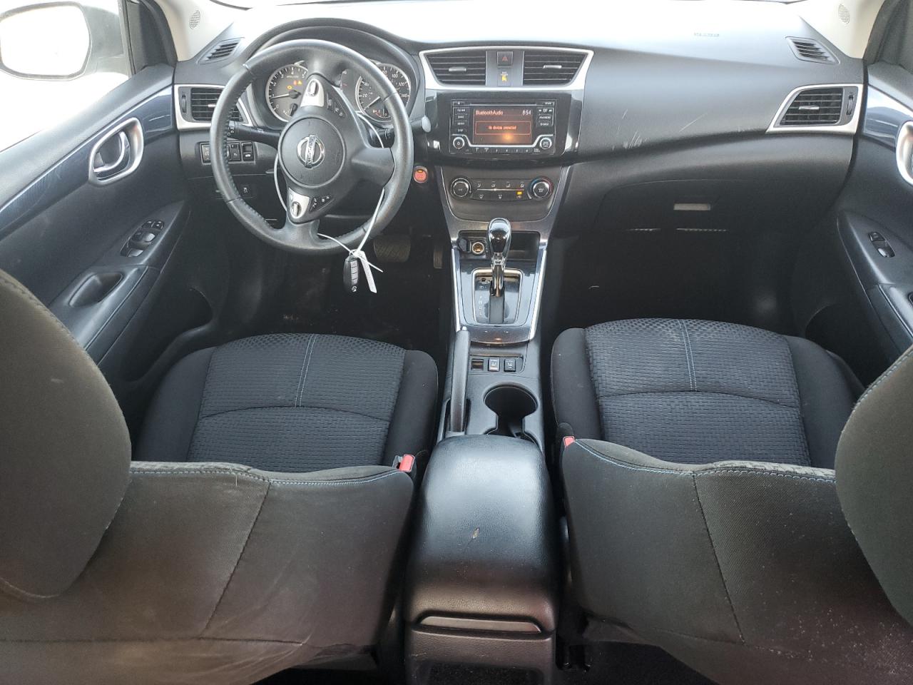 2017 Nissan Sentra VIN 3N1AB7AP0HY352843 Copart auction photo, front end damage thumbnail 8
