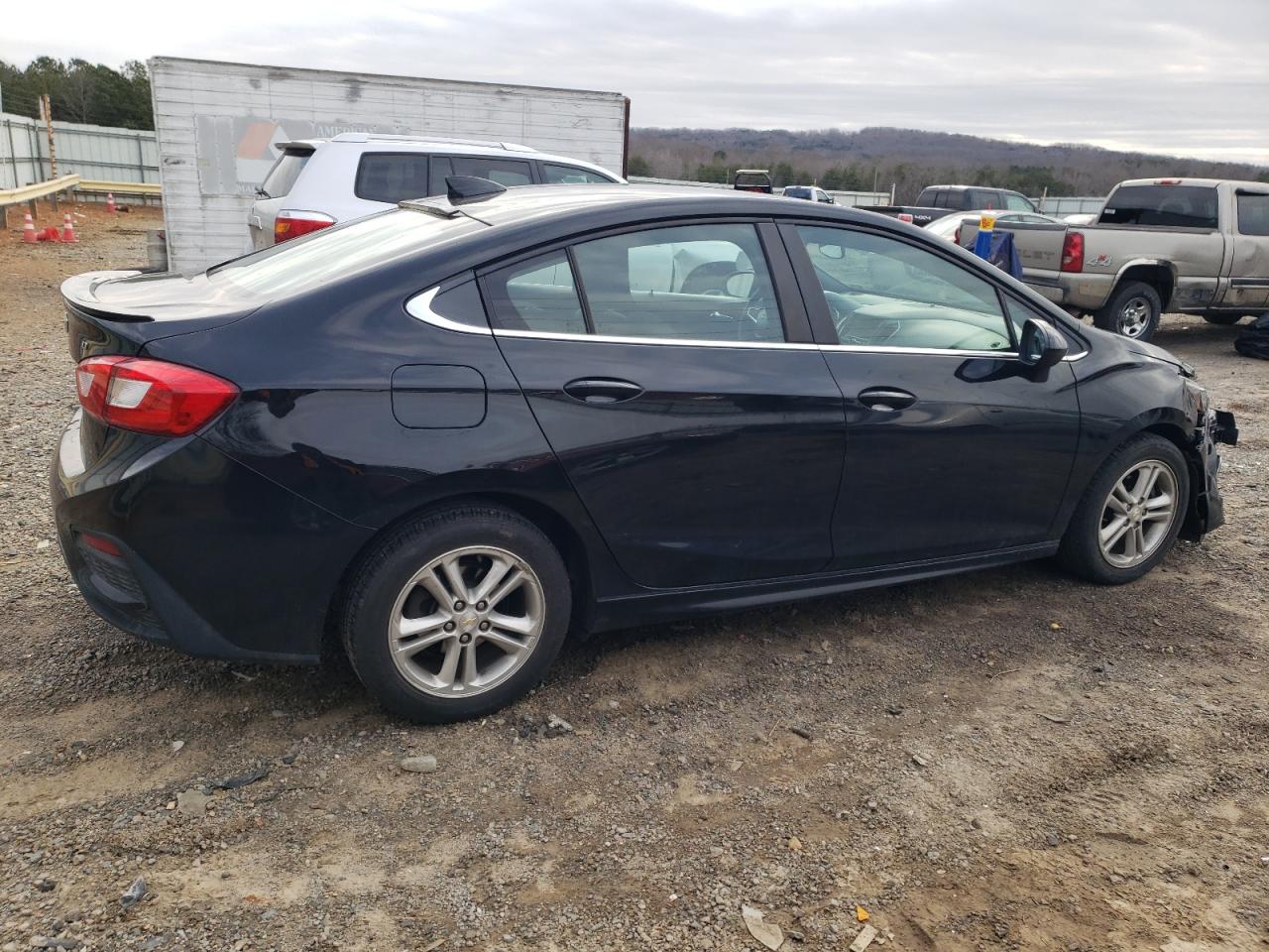 2017 Chevrolet Cruze VIN 1G1BE5SM9H7275904 Copart auction photo, front end / side damage thumbnail 3