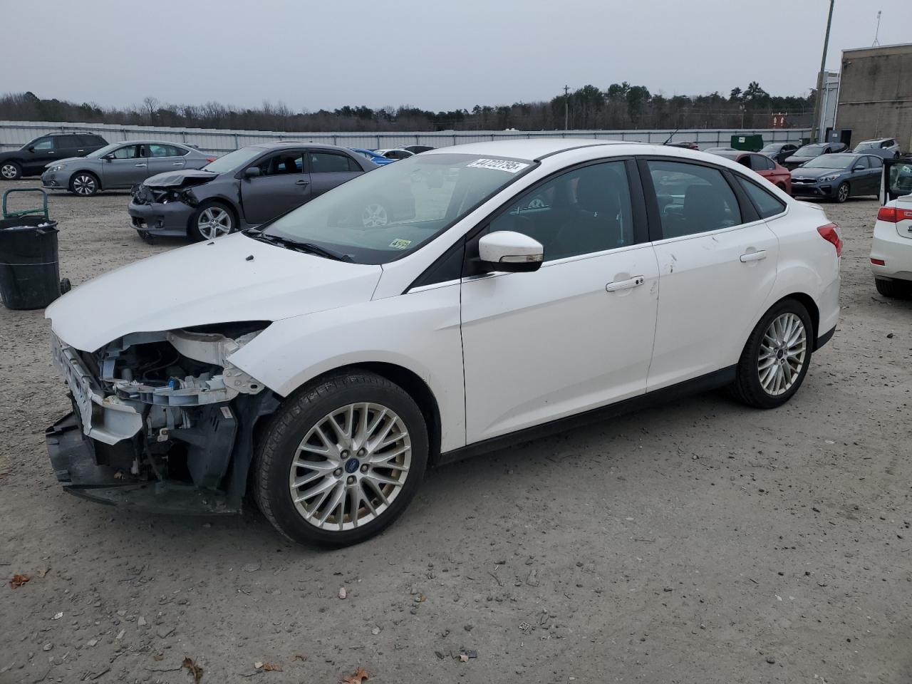 2014 Ford Focus VIN 1FADP3J2XEL458476