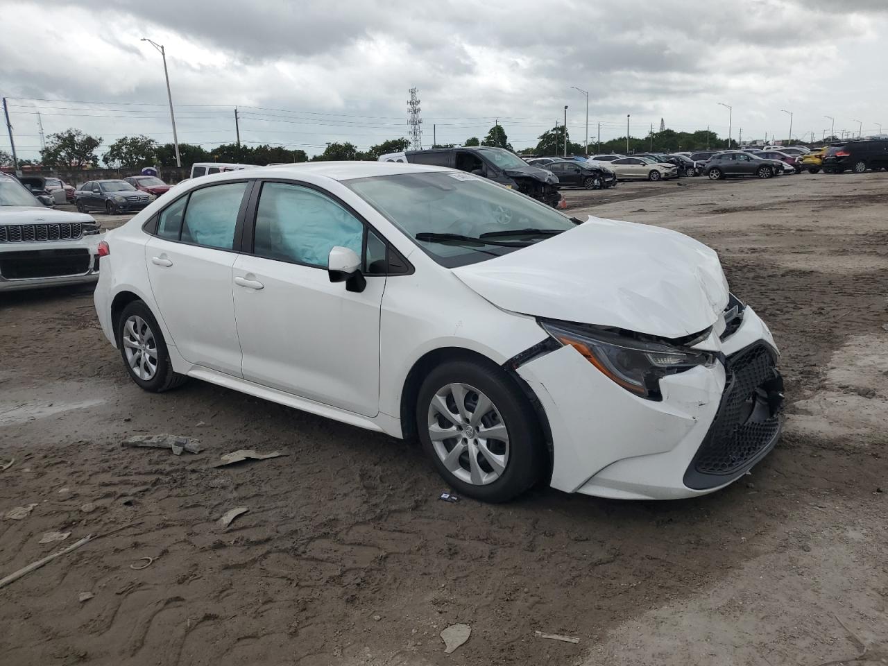 2020 Toyota Corolla VIN 5YFEPRAE6LP097425 Copart auction photo, front end damage thumbnail 4