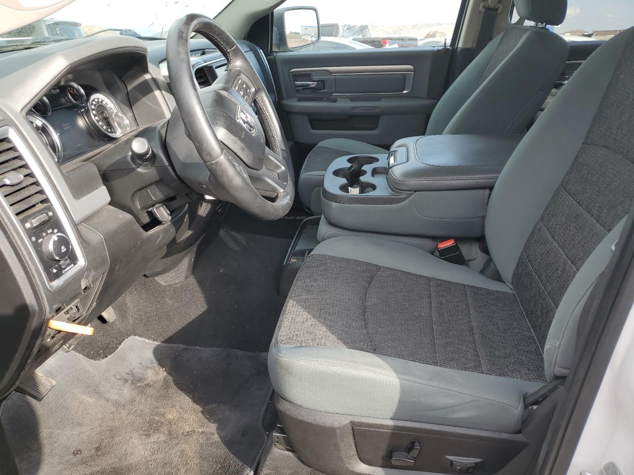 2019 RAM 1500 VIN 1C6RR6TT0KS572433 Copart auction photo, front end / undercarriage damage thumbnail 7