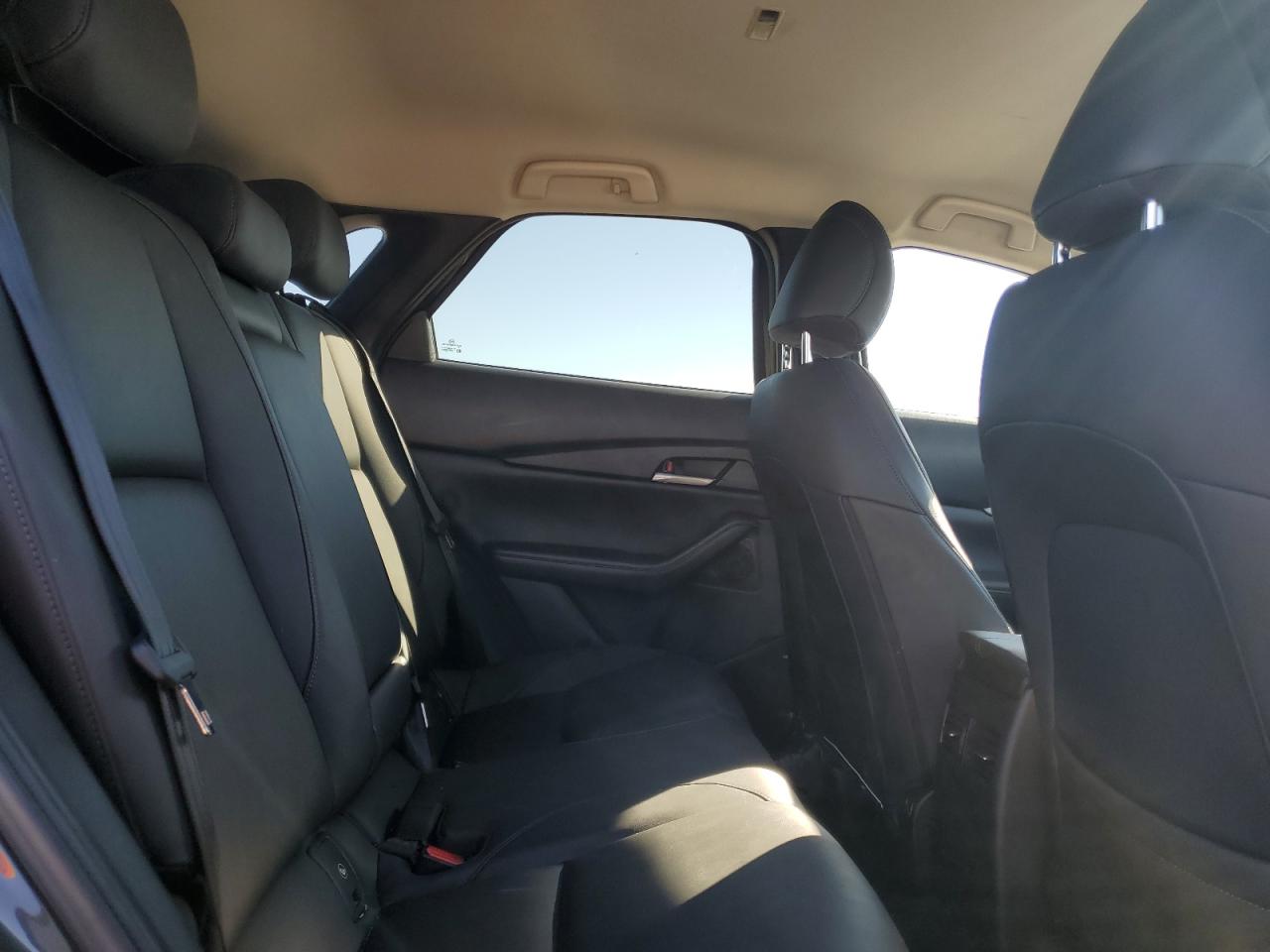 2021 Mazda CX-30 VIN 3MVDMABL9MM232407 Copart auction photo, front end damage thumbnail 12