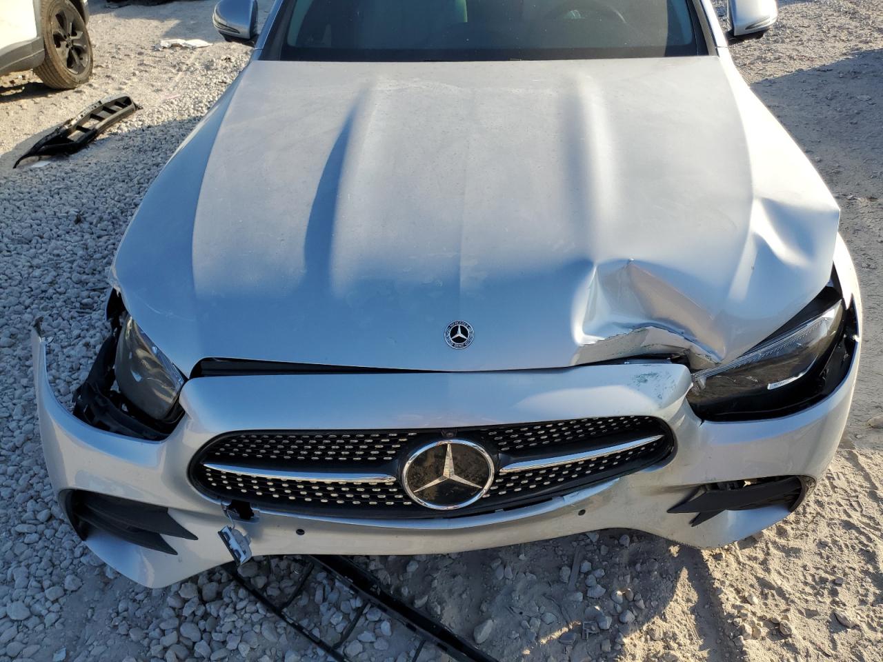 2023 Mercedes-Benz E-klasse VIN W1KZF5KB3PB151016 Copart auction photo, front end / minor dent/scratches damage thumbnail 11