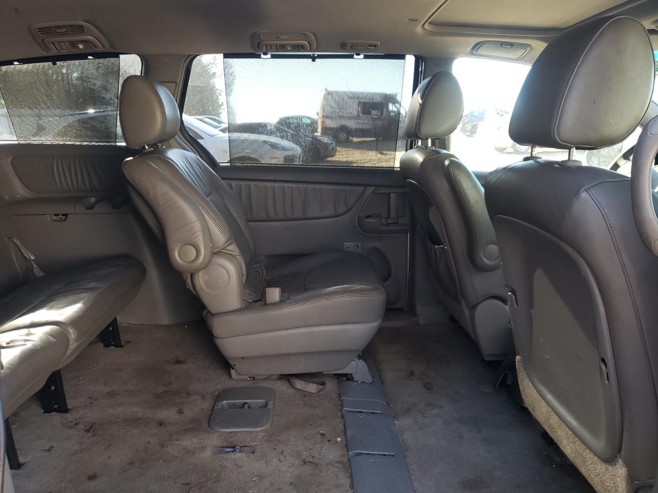 2010 Toyota Sienna VIN 5TDYK4CC3AS314024 Copart auction photo, all over damage thumbnail 12