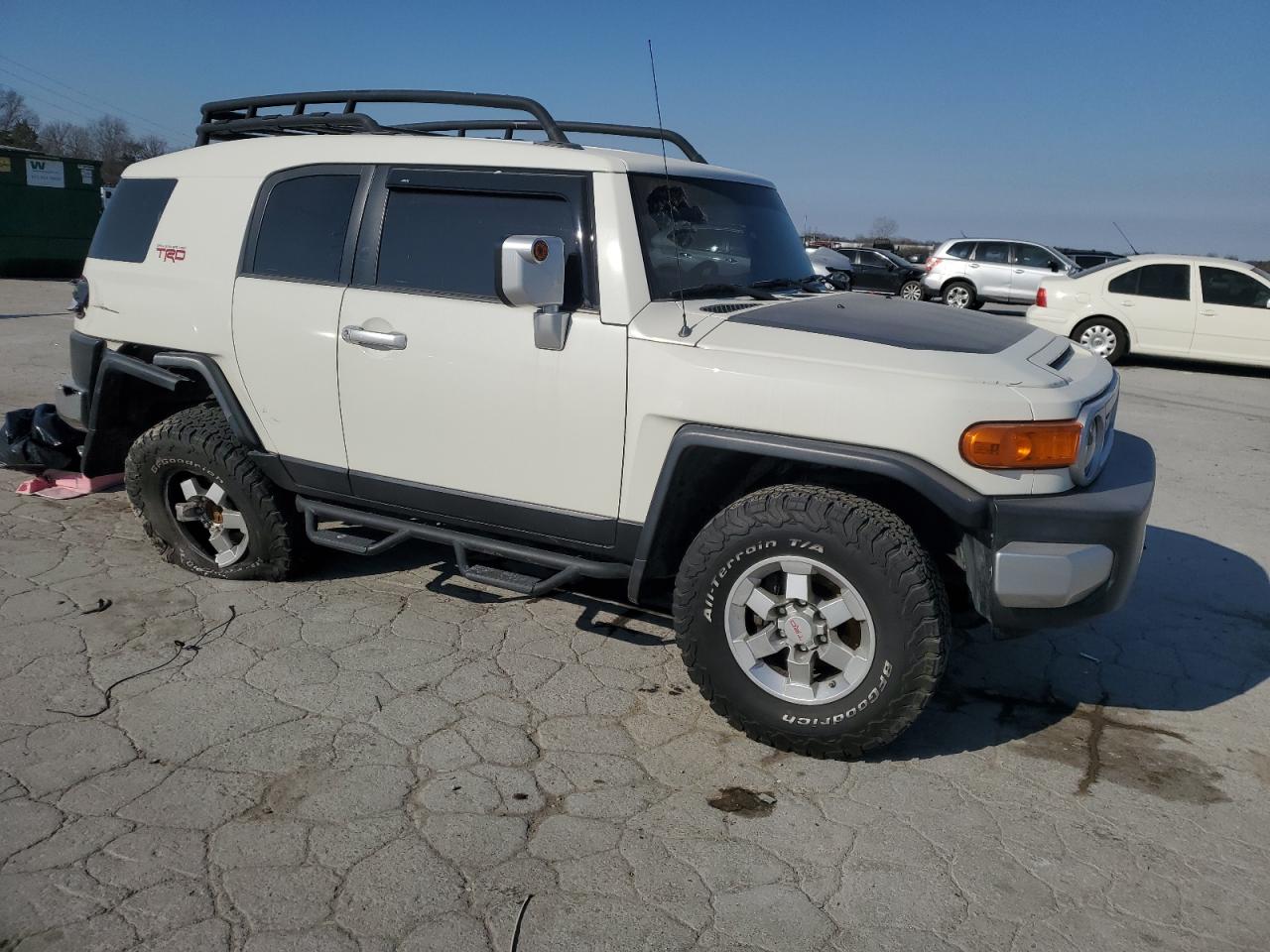 2011 Toyota FJ Cruiser VIN JTEBU4BF6BK106574 Copart auction photo, rear end damage thumbnail 4