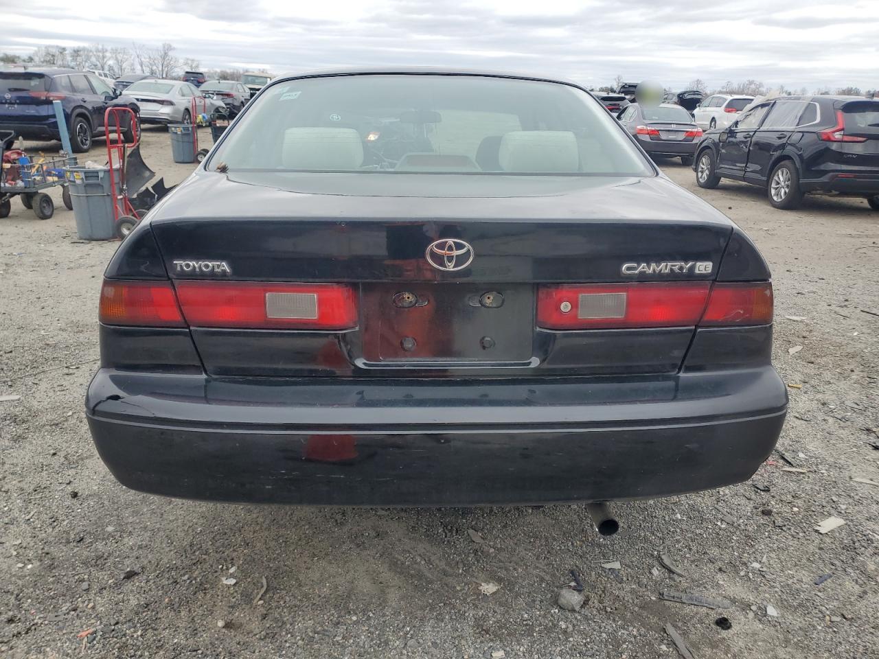 1999 Toyota Camry VIN 4T1BG22K6XU611924 Copart auction photo, front end / minor dent/scratches damage thumbnail 6