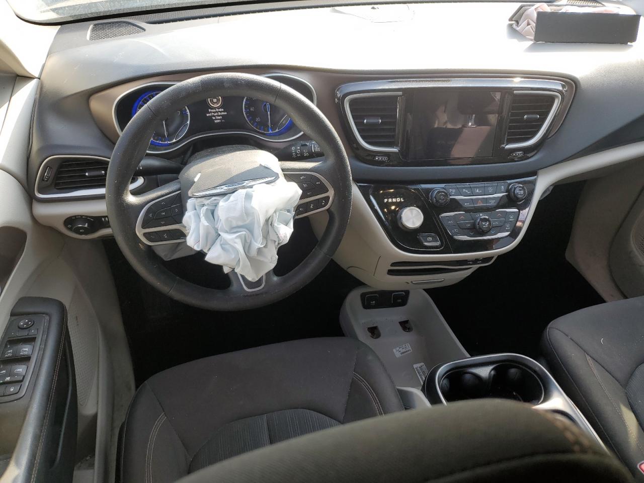 2019 Chrysler Pacifica VIN 2C4RC1FG3KR710818 Copart auction photo, front end / side damage thumbnail 8