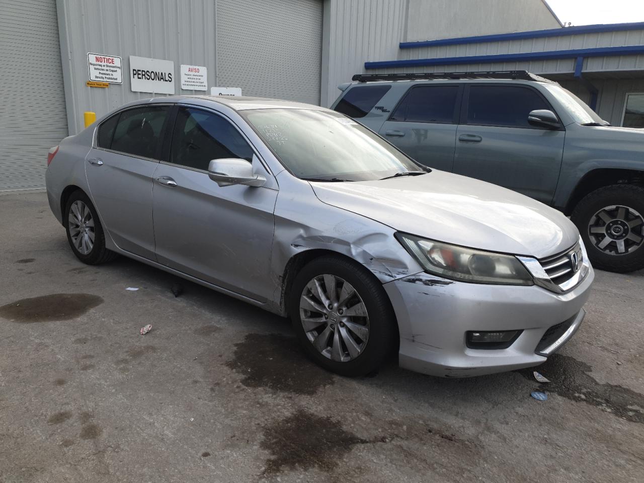 2015 Honda Accord VIN 1HGCR2F78FA061121 Copart auction photo, side damage thumbnail 4