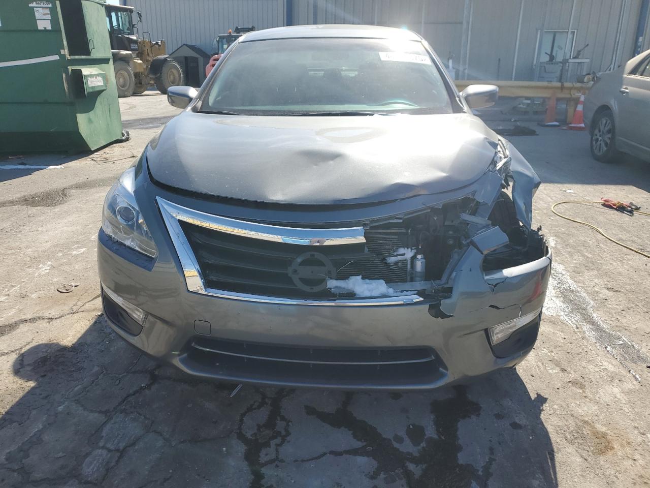 2015 Nissan Altima VIN 1N4AL3AP2FN915281 Copart auction photo, front end damage thumbnail 5