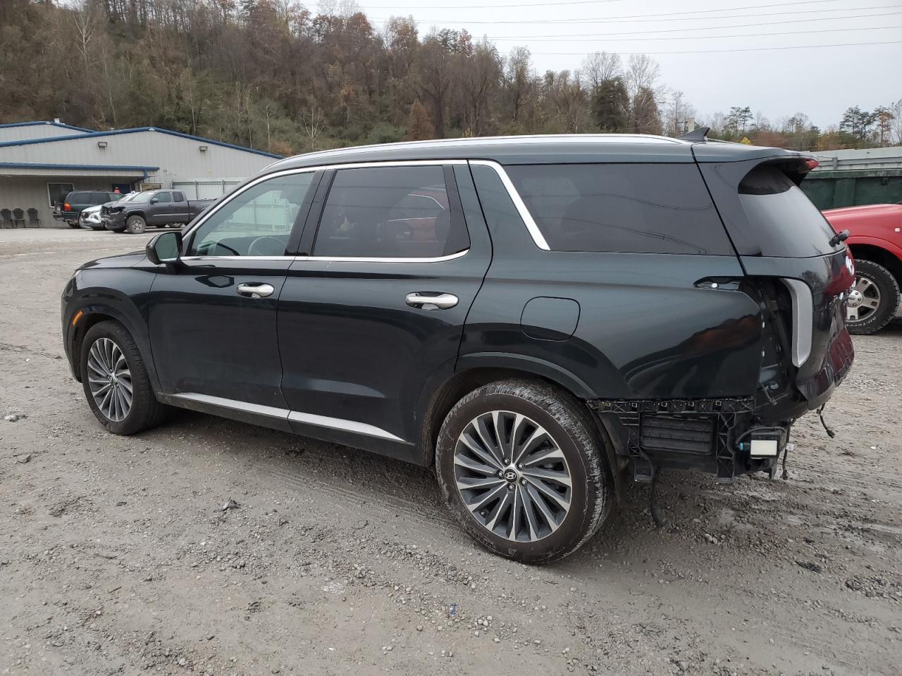 2023 Hyundai Palisade VIN KM8R7DGE4PU506036 Copart auction photo, rear end / undercarriage damage thumbnail 2
