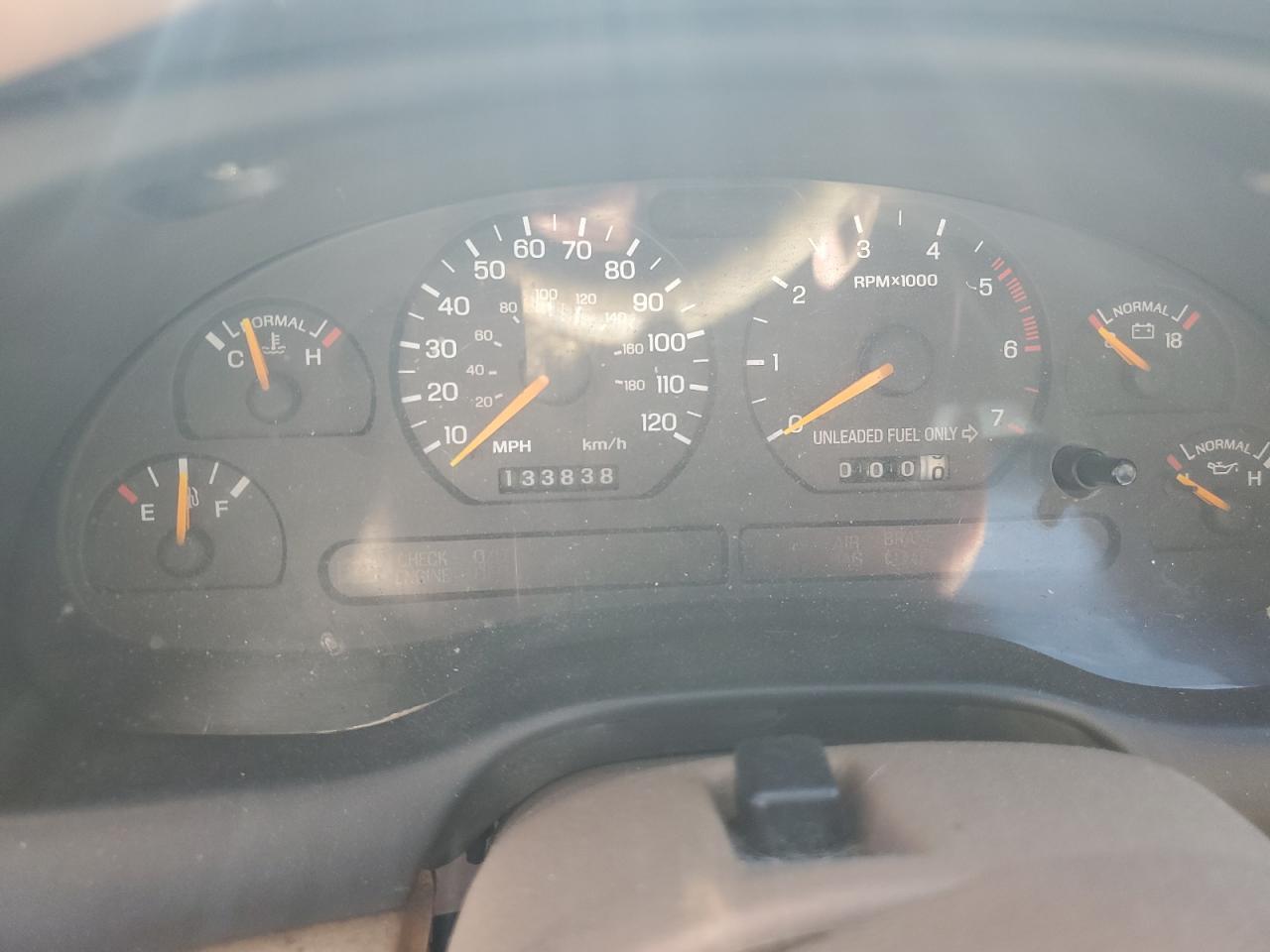1997 Ford Mustang VIN 1FALP4043VF109078 Copart auction photo, front end damage thumbnail 9