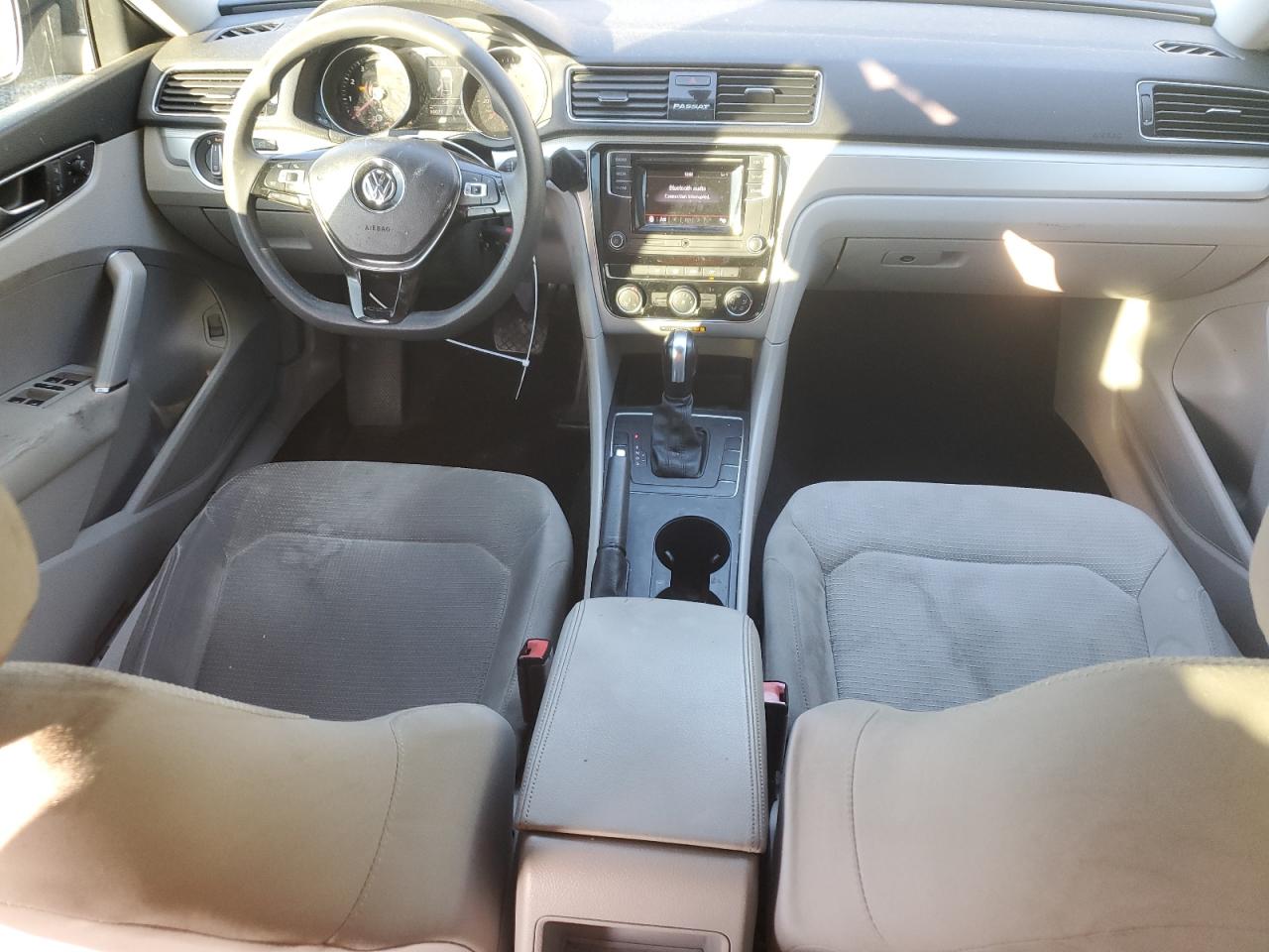 2018 Volkswagen Passat VIN 1VWAA7A3XJC033152 Copart auction photo, all over damage thumbnail 8