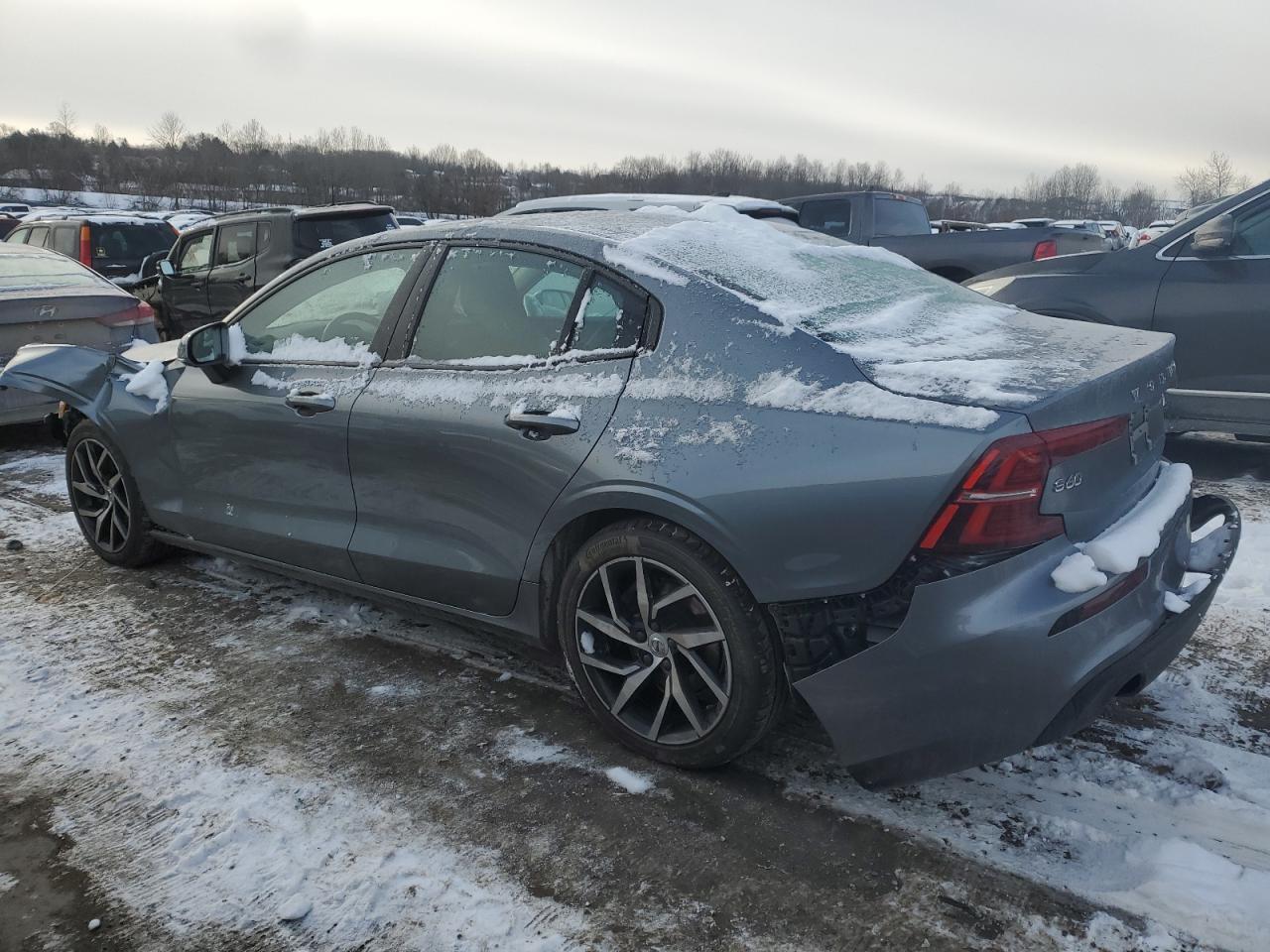 2020 Volvo S60 VIN 7JR102FK1LG043655 Copart auction photo, front end / rear end damage thumbnail 2