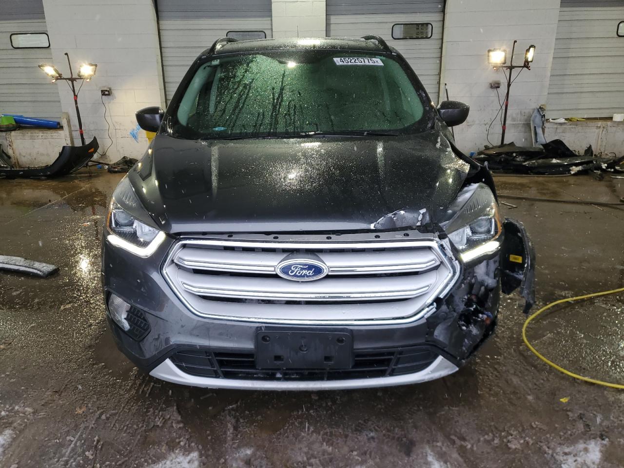 2019 Ford Escape VIN 1FMCU0HDXKUA68368 Copart auction photo, side / front end damage thumbnail 5