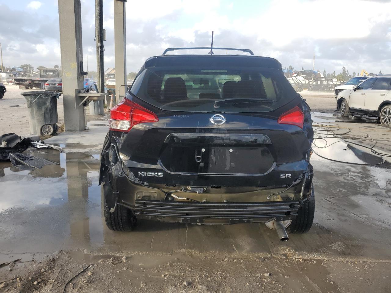 2018 Nissan Kicks VIN 3N1CP5CU4JL512839 Copart auction photo, rear end / minor dent/scratches damage thumbnail 6