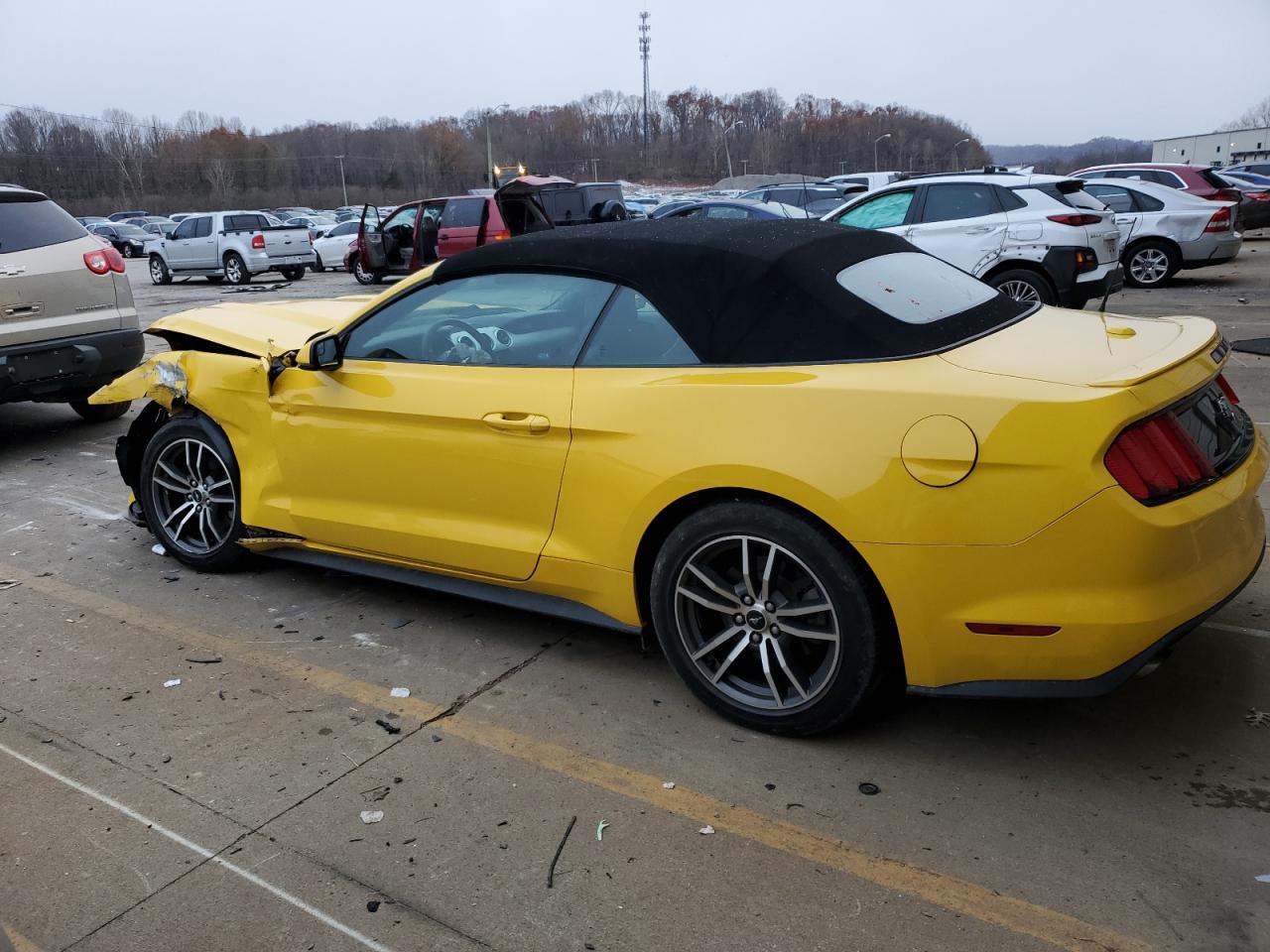 2017 Ford Mustang VIN 1FATP8UH5H5307854 Copart auction photo, front end damage thumbnail 2