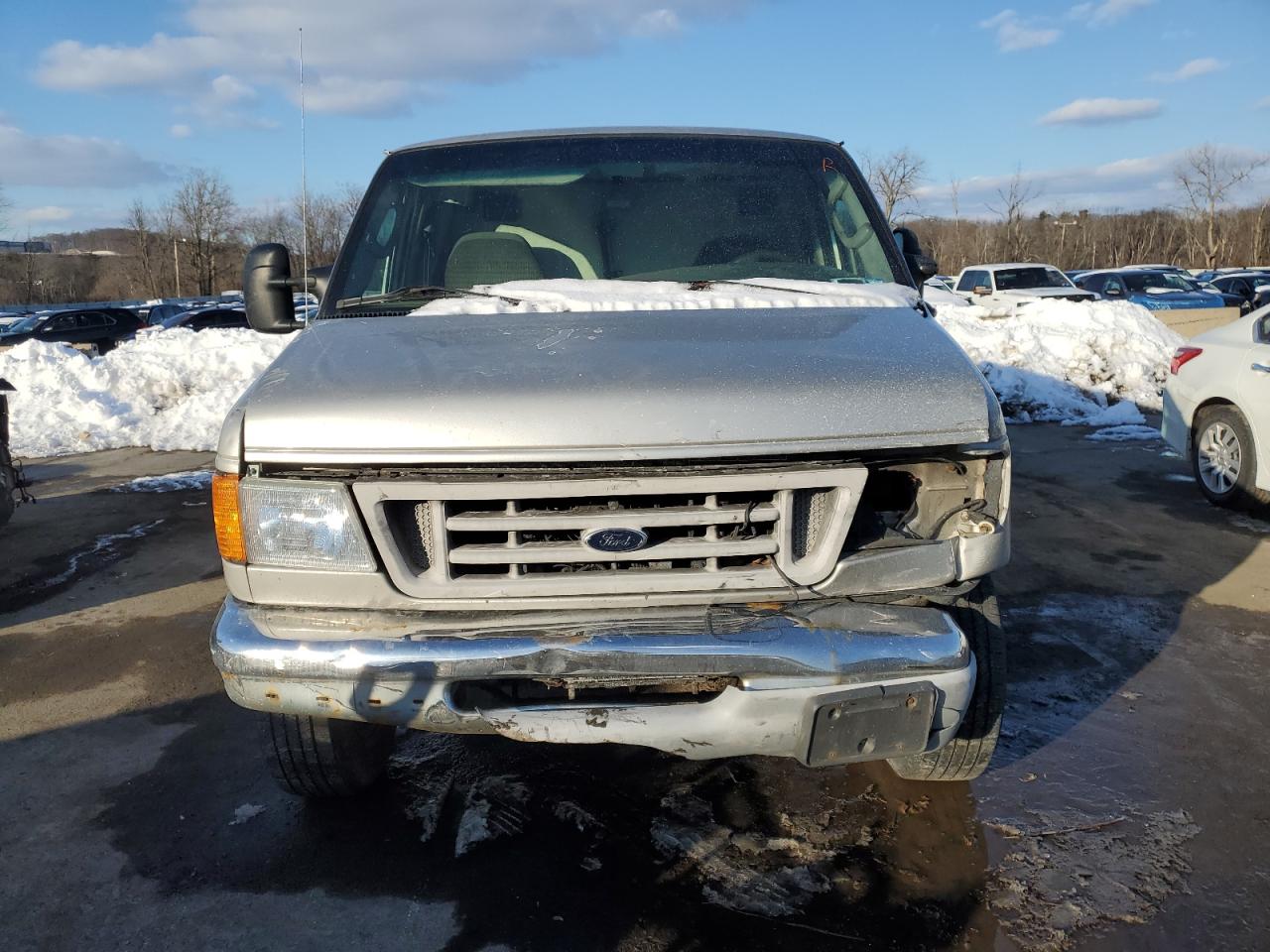 2003 Ford F350 VIN 1FTSS34F13HB98466 Copart auction photo, front end / minor dent/scratches damage thumbnail 5
