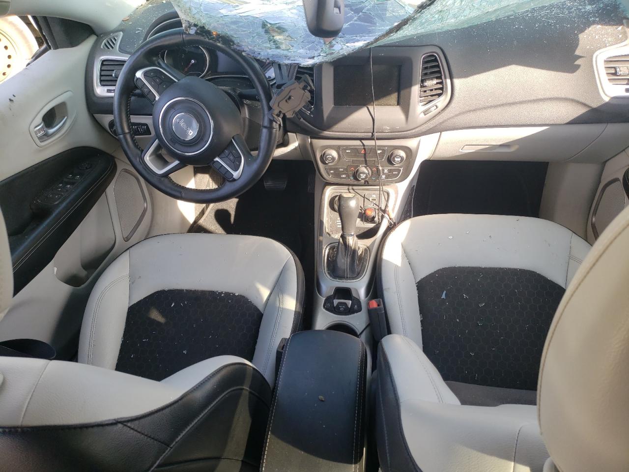 2018 Jeep Compass VIN 3C4NJDBB8JT112834 Copart auction photo, all over damage thumbnail 8