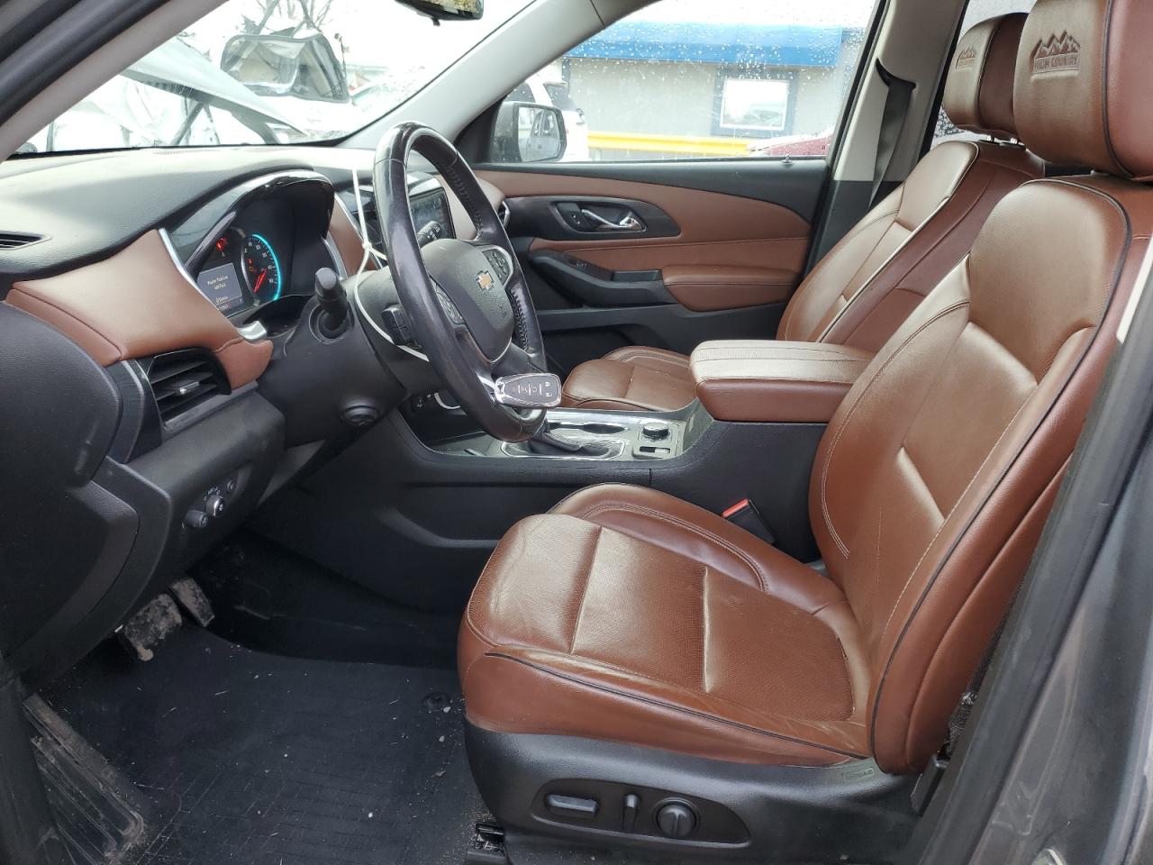 2021 Chevrolet Traverse VIN 1GNEVNKW5MJ122334 Copart auction photo, front end / side damage thumbnail 7