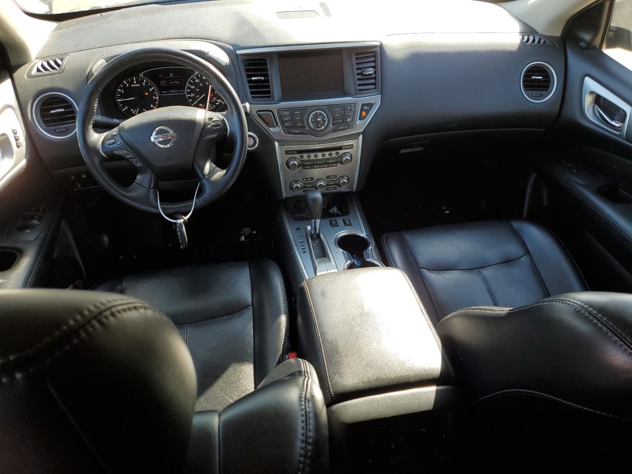 2019 Nissan Pathfinder VIN 5N1DR2MNXKC633272 Copart auction photo, front end / minor dent/scratches damage thumbnail 8