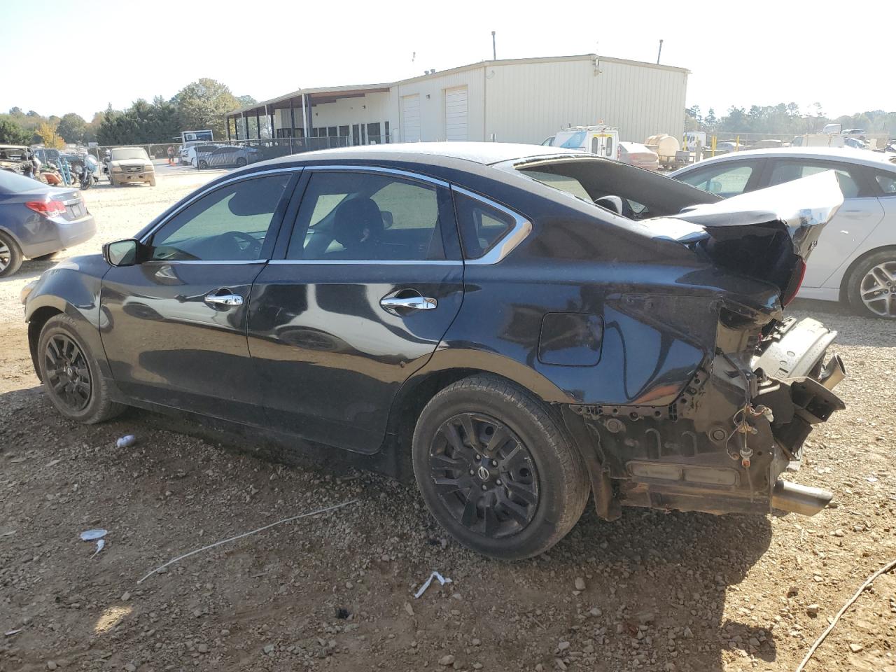 2016 Nissan Altima VIN 1N4AL3AP8GN337897 Copart auction photo, rear end damage thumbnail 2