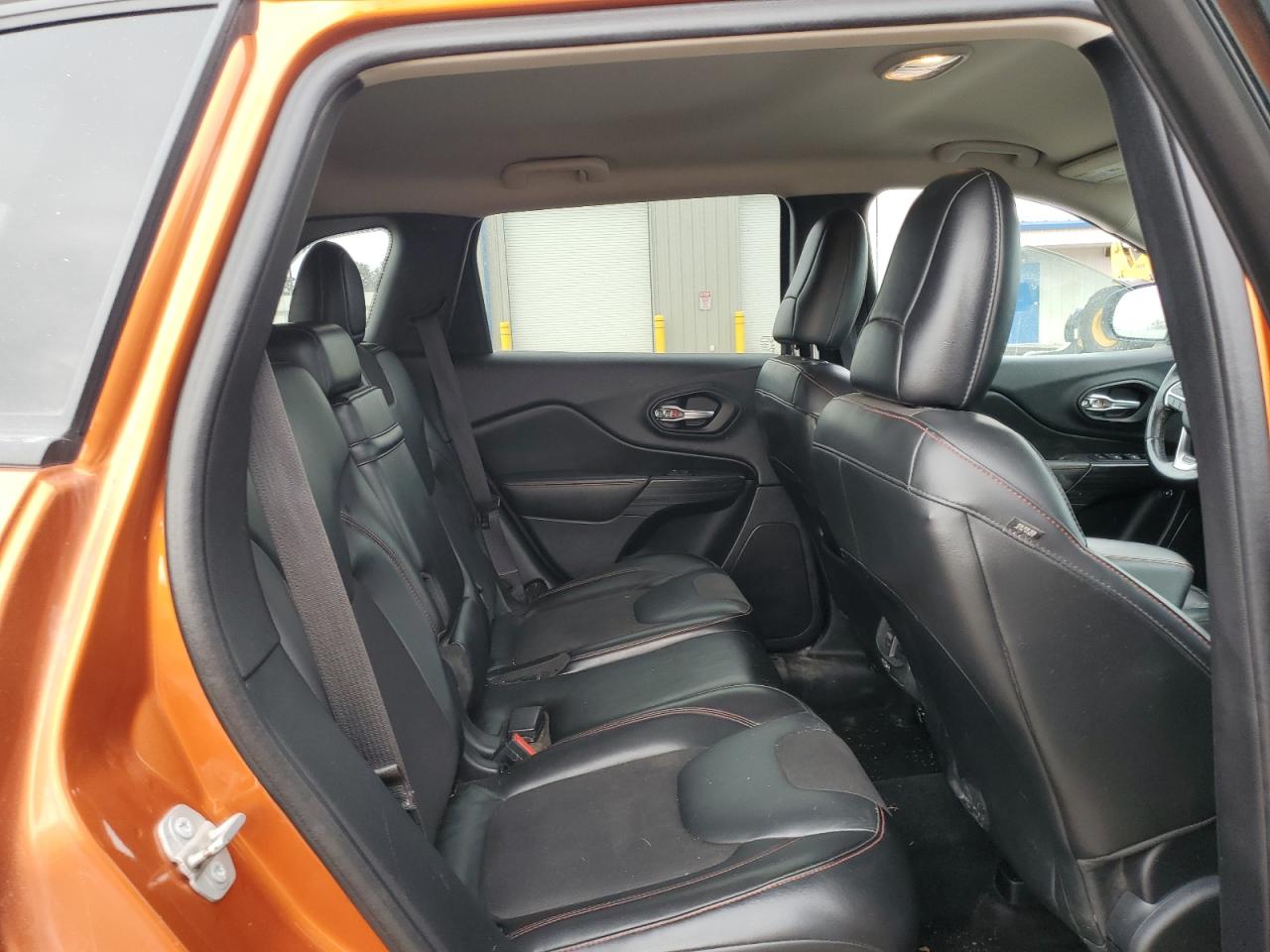 2015 Jeep Cherokee VIN 1C4PJMBSXFW740131 Copart auction photo, side damage thumbnail 11