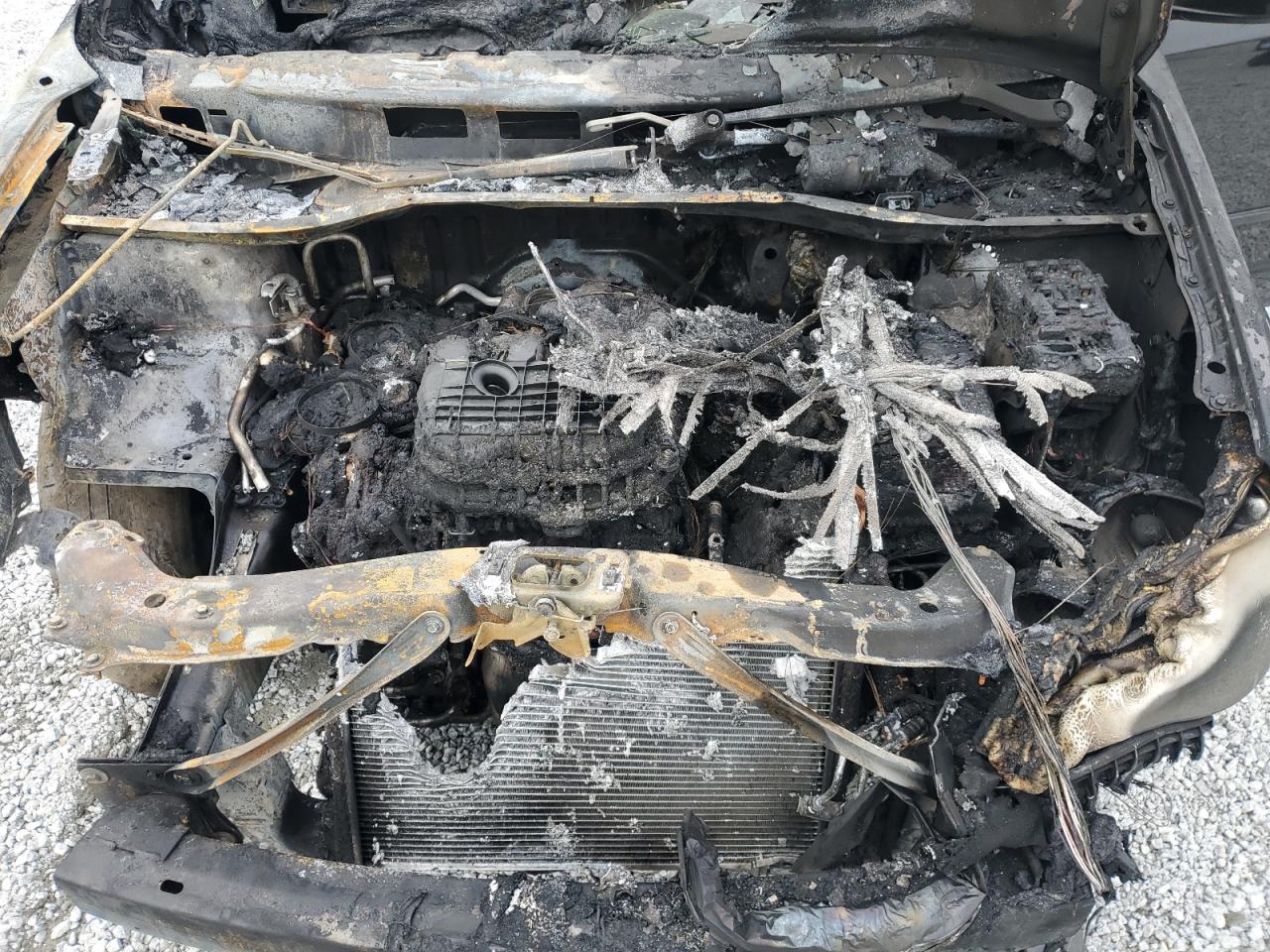 2017 Dodge Caravan VIN 2C4RDGCG7HR848228 Copart auction photo, burn / rear end damage thumbnail 13