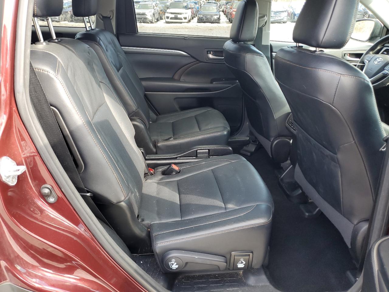 2017 Toyota Highlander VIN 5TDDZRFH0HS424960 Copart auction photo, front end / side damage thumbnail 11