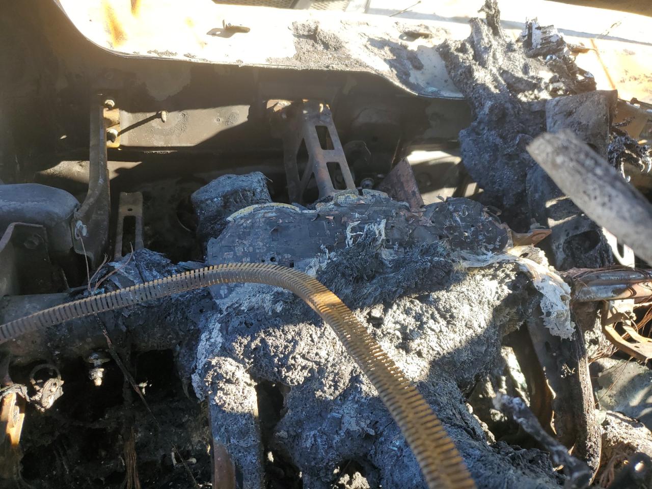 2015 KIA Rio VIN KNADM4A39F6502126 Copart auction photo, burn - engine / burn damage thumbnail 9