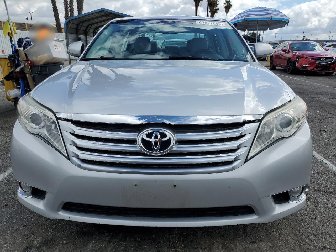 2011 Toyota Avalon VIN 4T1BK3DB8BU400539 Copart auction photo, minor dent/scratches damage thumbnail 5