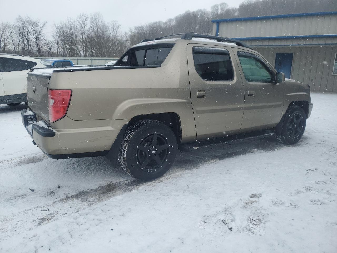 2011 Honda Ridgeline VIN 5FPYK1F54BB008006 Copart auction photo, front end damage thumbnail 3