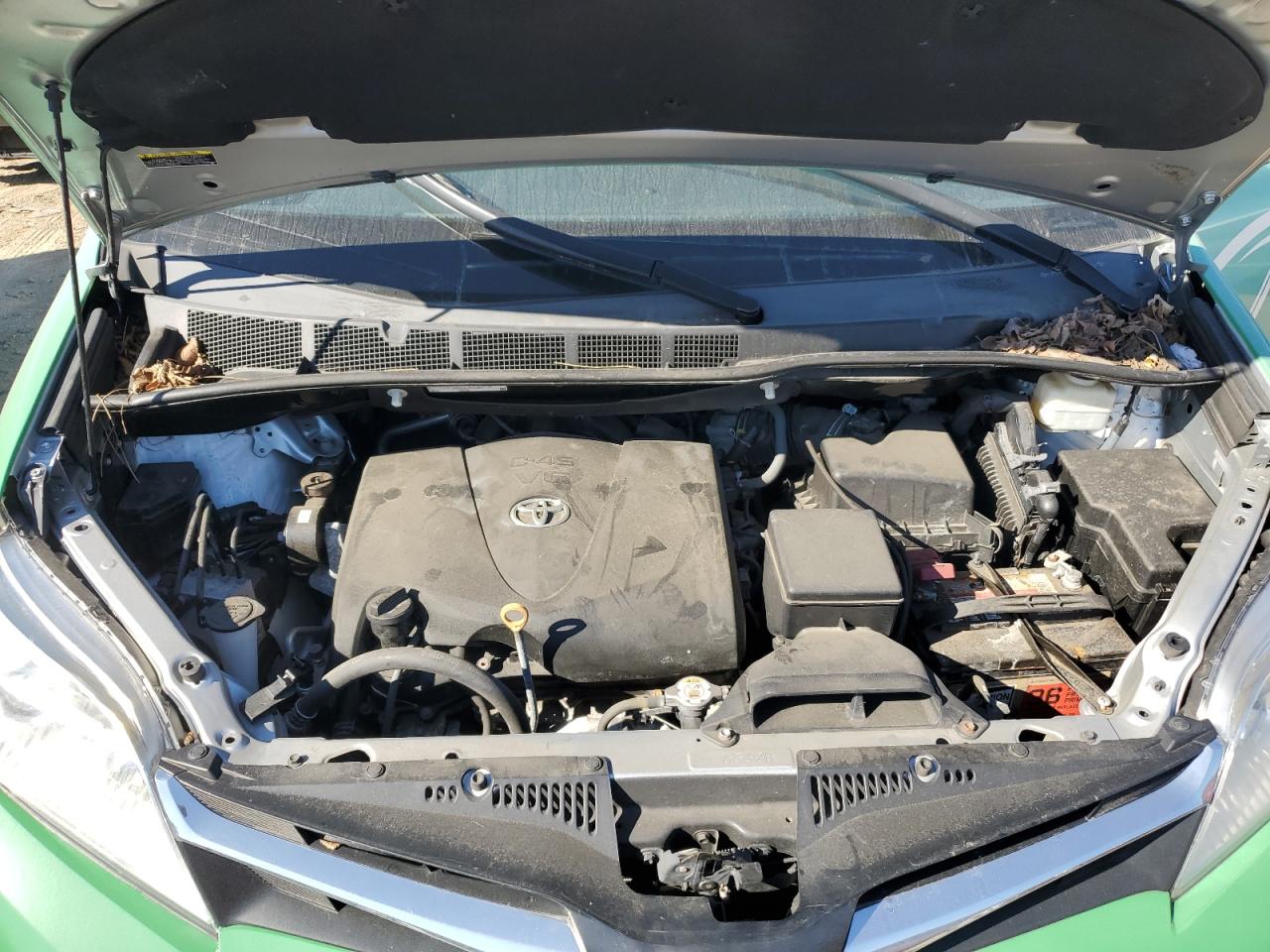 2020 Toyota Sienna VIN 5TDKZ3DC7LS054403 Copart auction photo, rear end / minor dent/scratches damage thumbnail 12